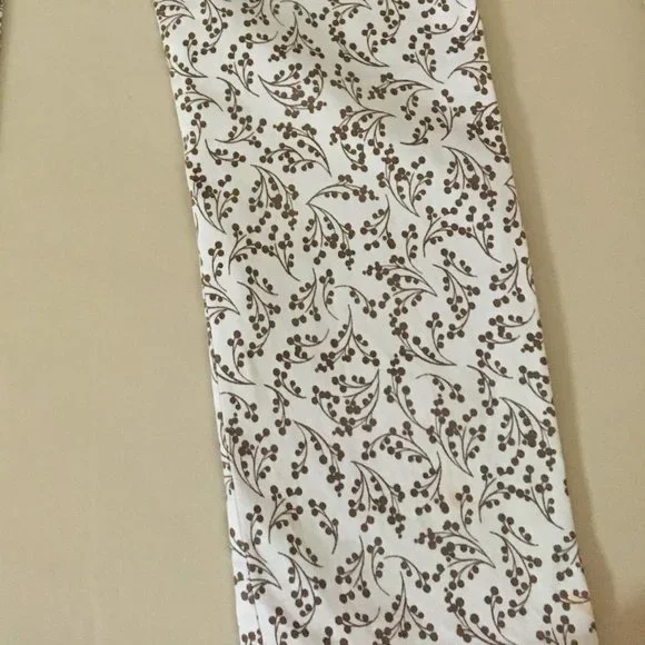 TOMMY HILFIGER - Picture 2 of 3